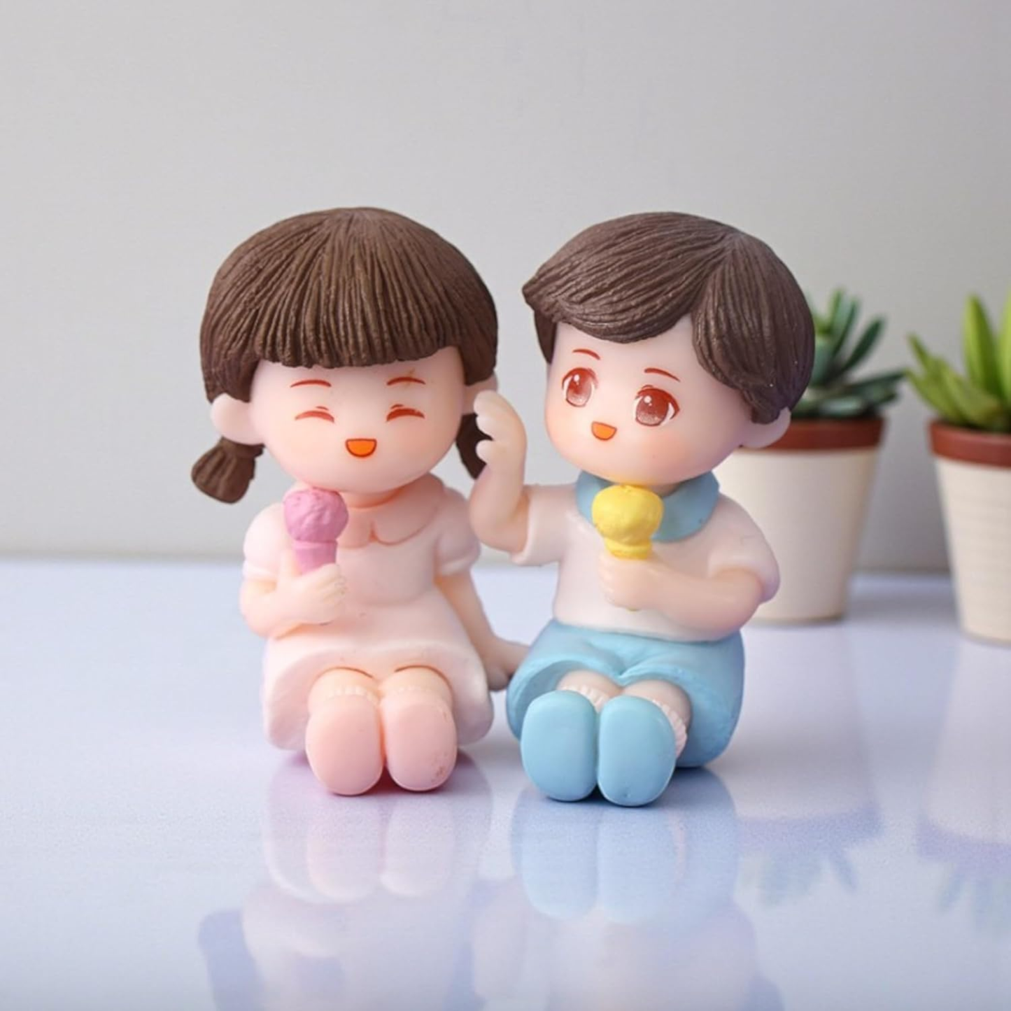 Ice Cream Kids Miniature (Sitting)