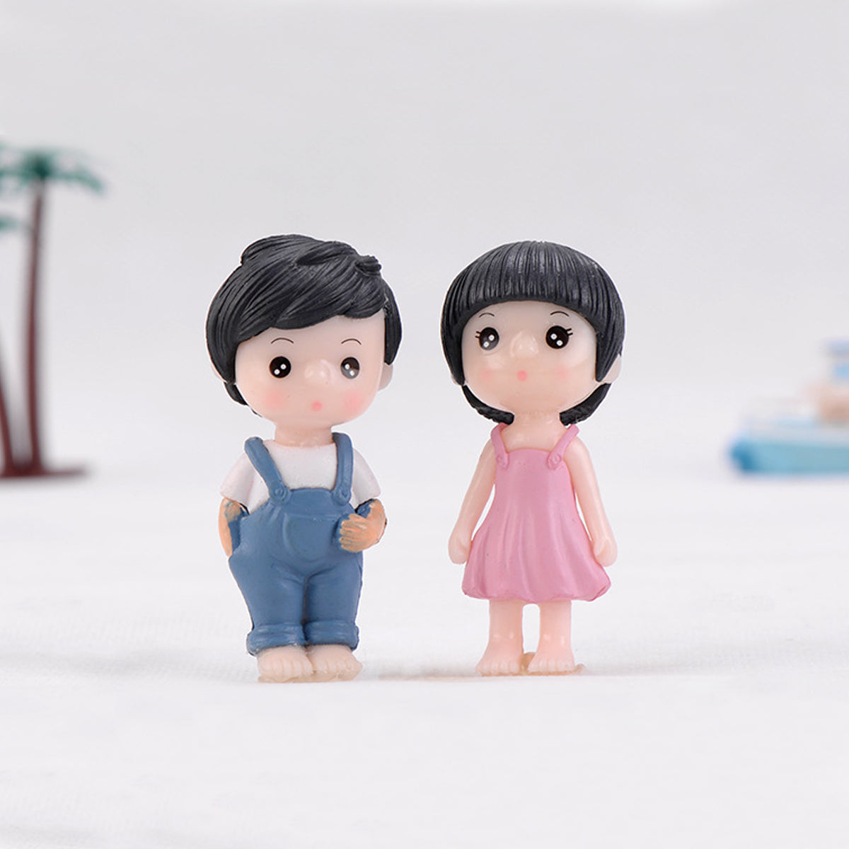 Gallant Couple Miniature - Design 2