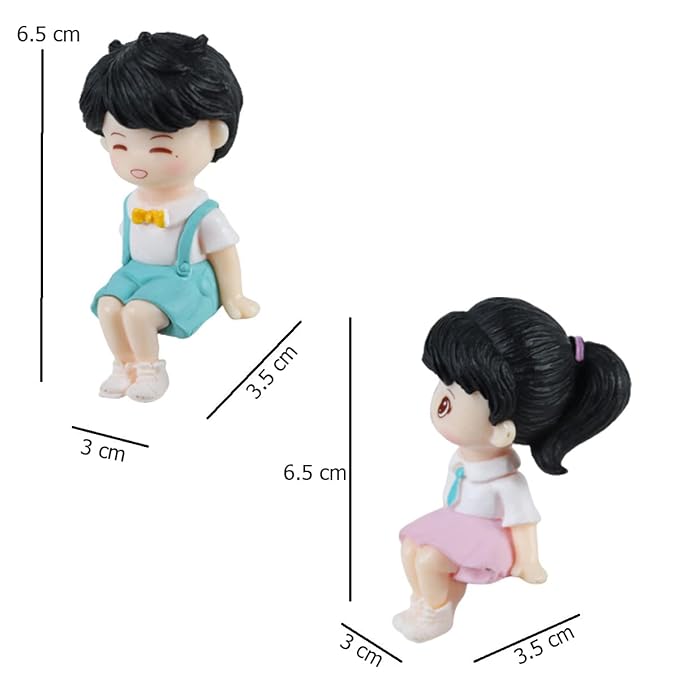 Sitting School Kids Miniature (Blue & Pink)
