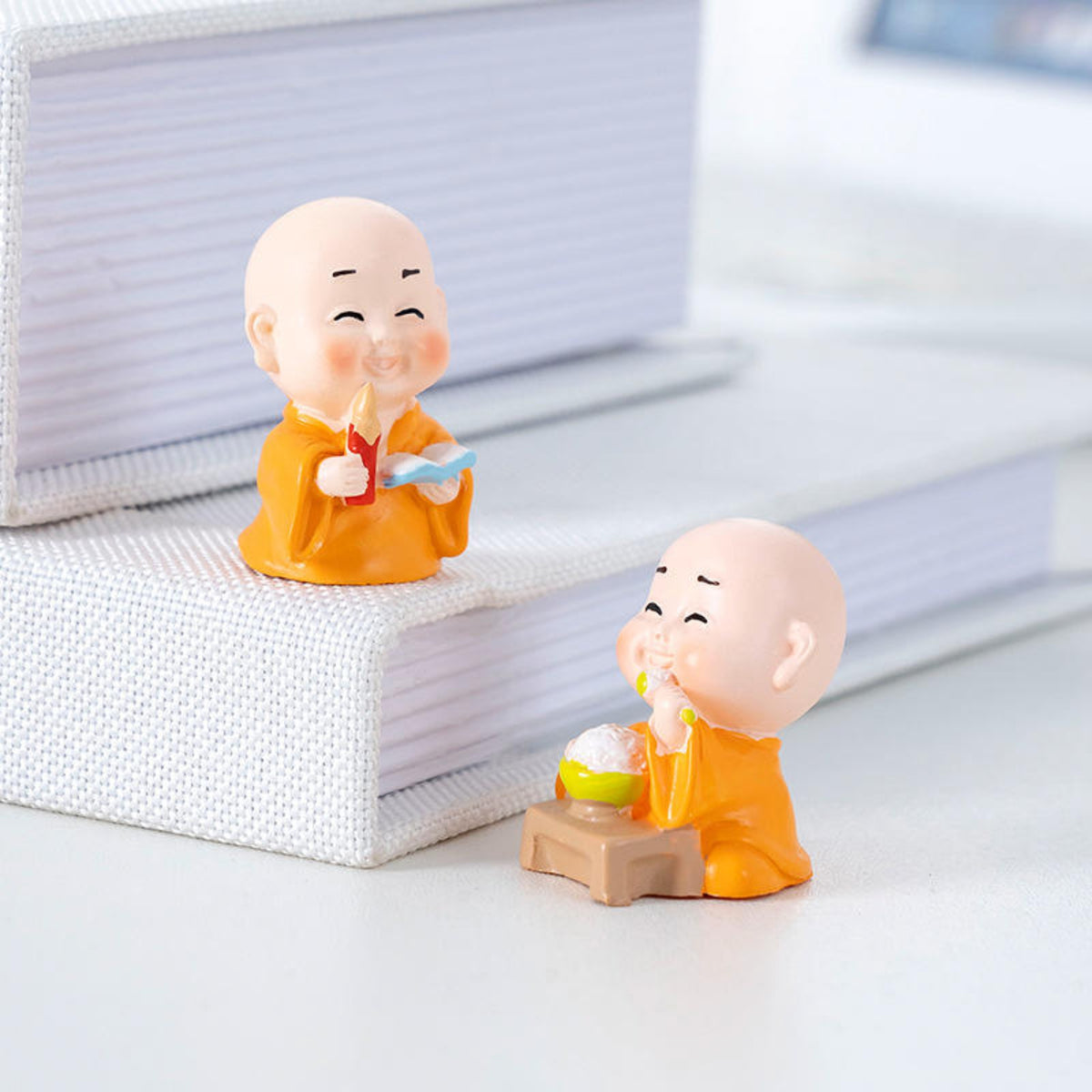 Smiling Monk Figurines - Pack of 5