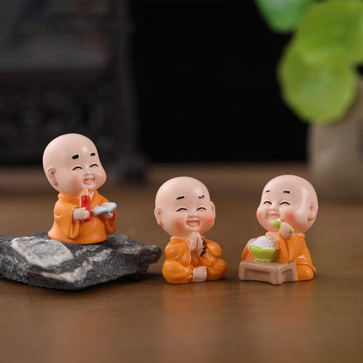 Smiling Monk Figurines - Pack of 5