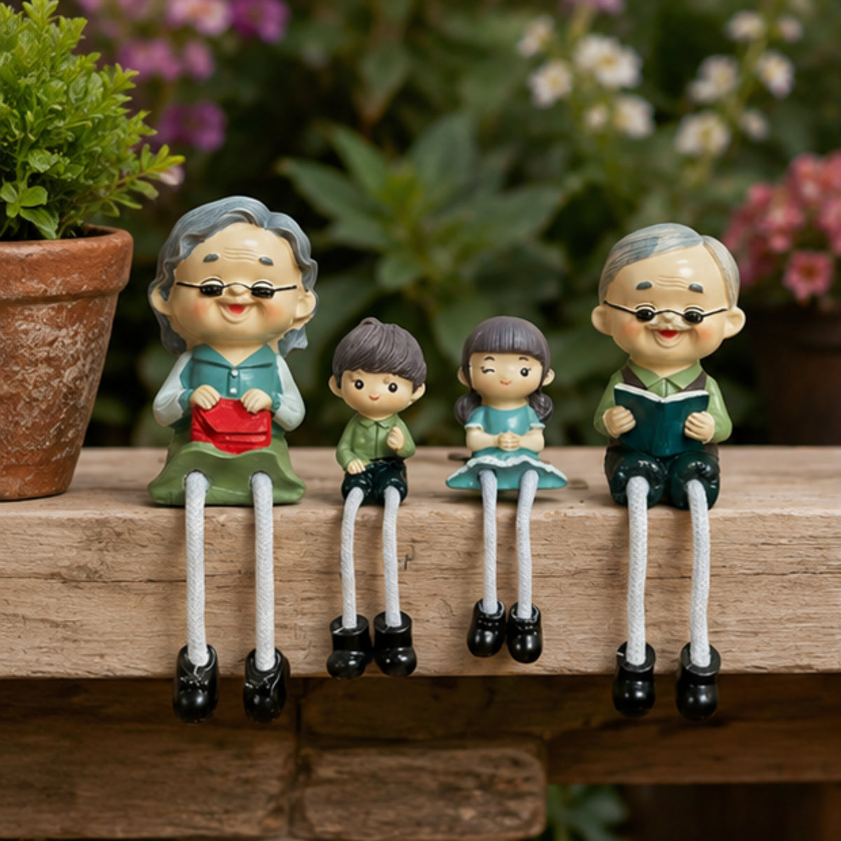 4-Piece Grandparents & Grandkids Shelf Sitter