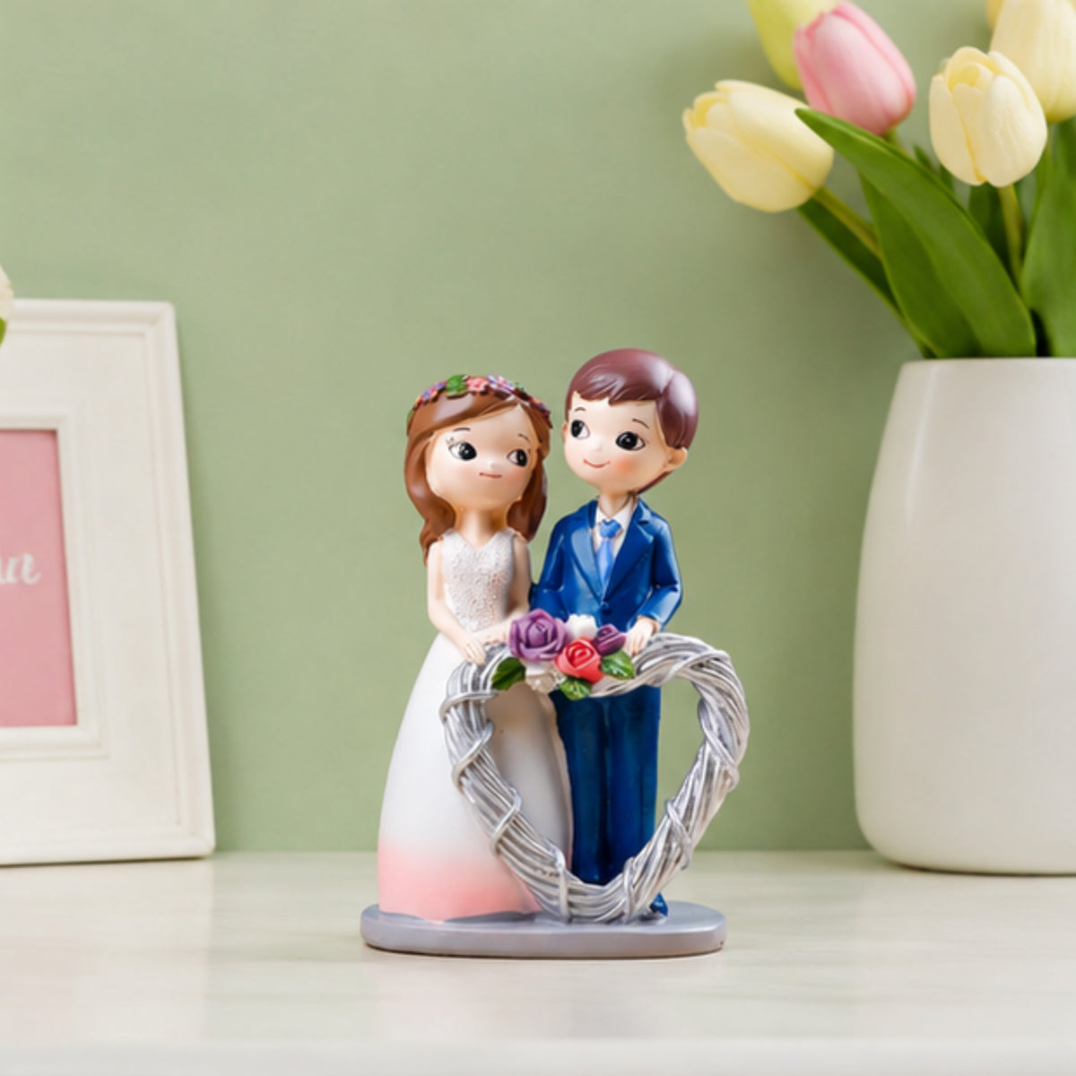 Sweetheart Wedding Couple Figurine - Classic Edition