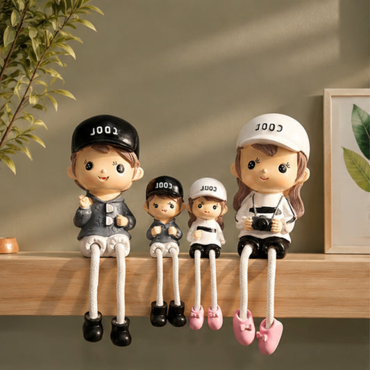 Family Shelf Hanging Dolls - Set of 4