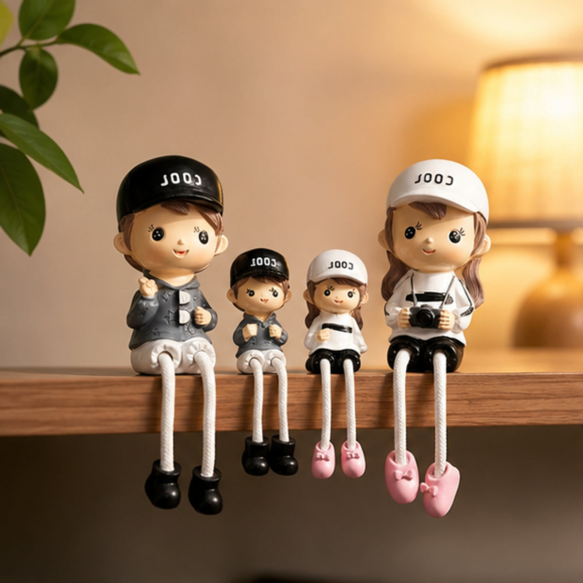 Family Shelf Hanging Dolls - Set of 4