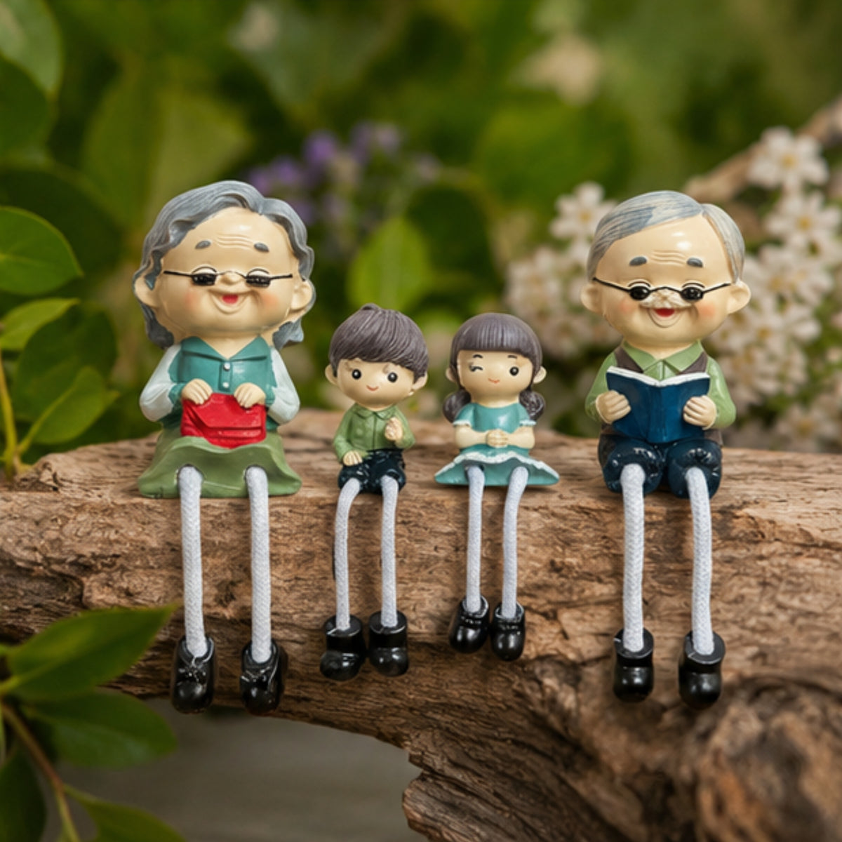4-Piece Grandparents & Grandkids Shelf Sitter
