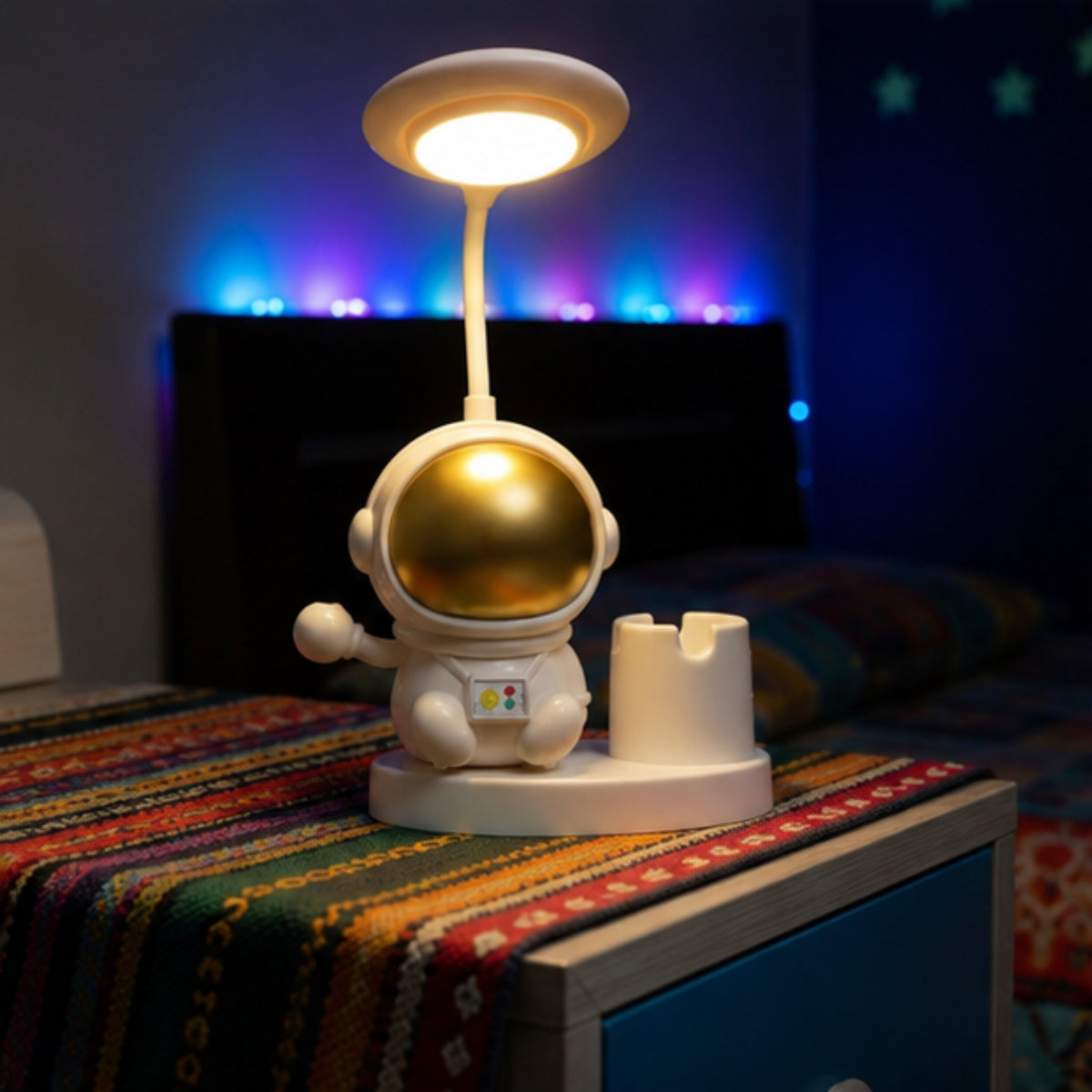 Astronaut Desk Lamp