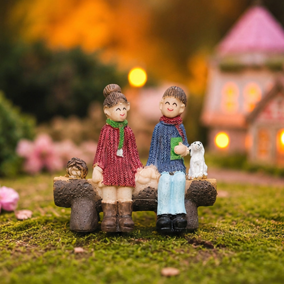 Couple on Bench Miniature Set