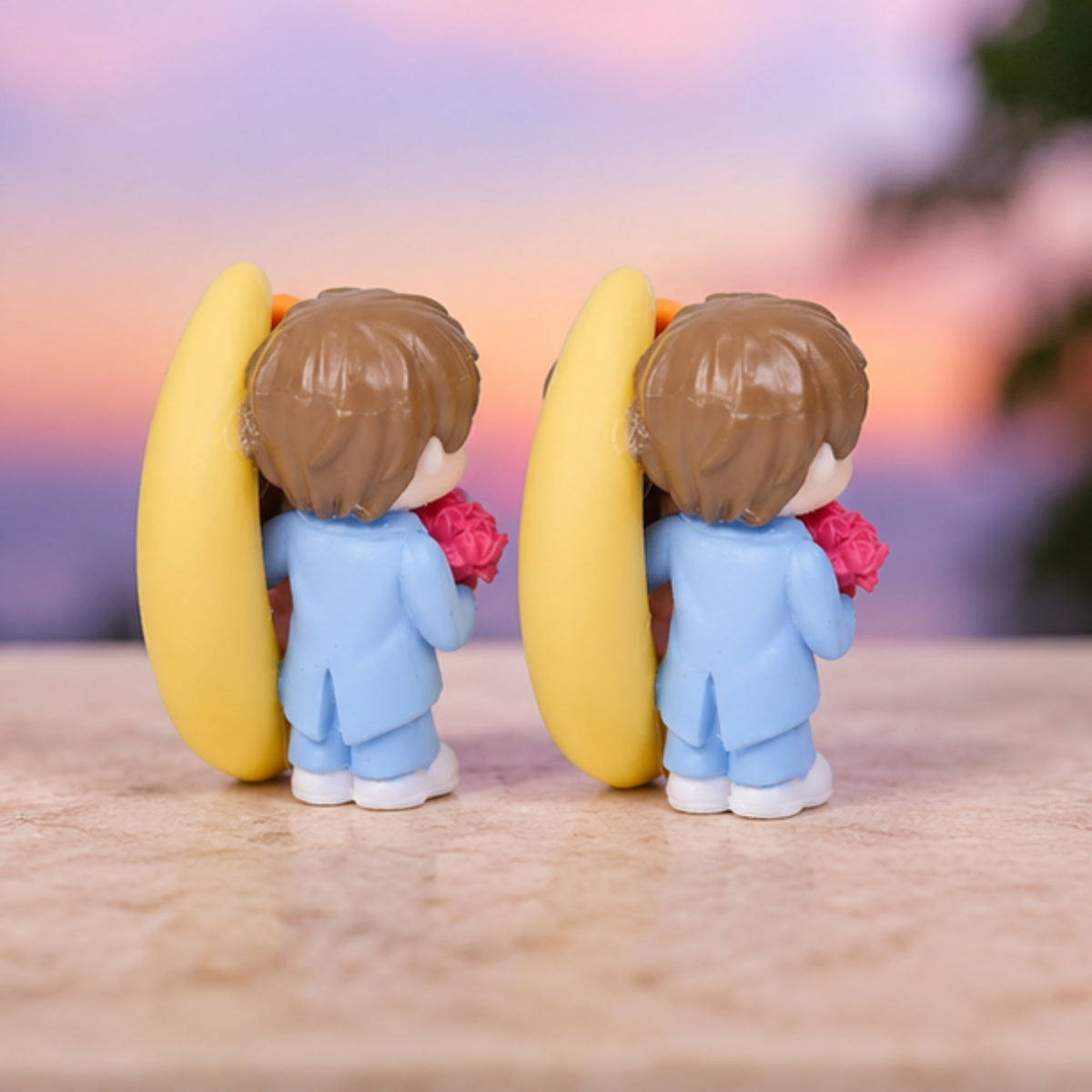 Big Moon Couple Miniature Set