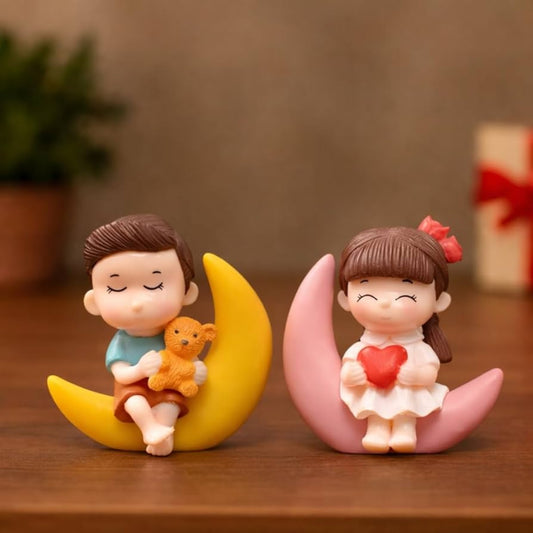 Couple on the Moon Miniature Set