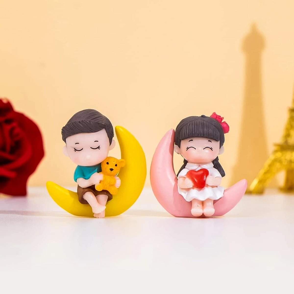 Couple on the Moon Miniature Set
