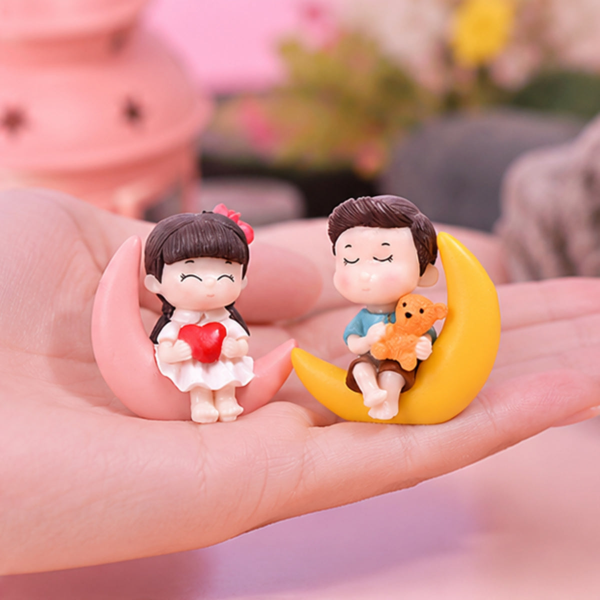 Couple on the Moon Miniature Set