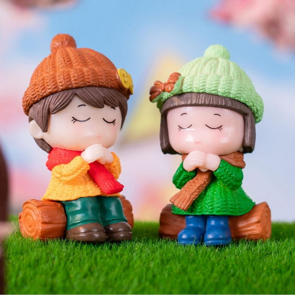Kids with Bonfire Miniature (Brown & Green)
