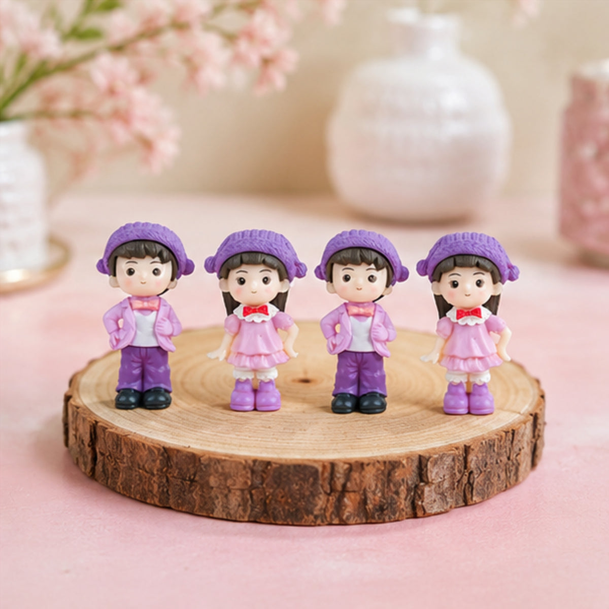 Set of 4 Couple Miniature