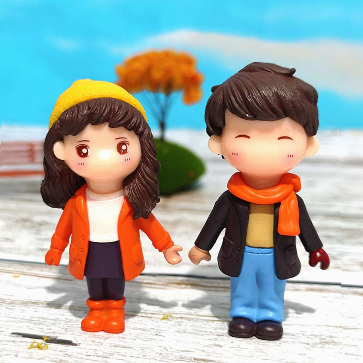 Winter Honeymoon Couple Miniature