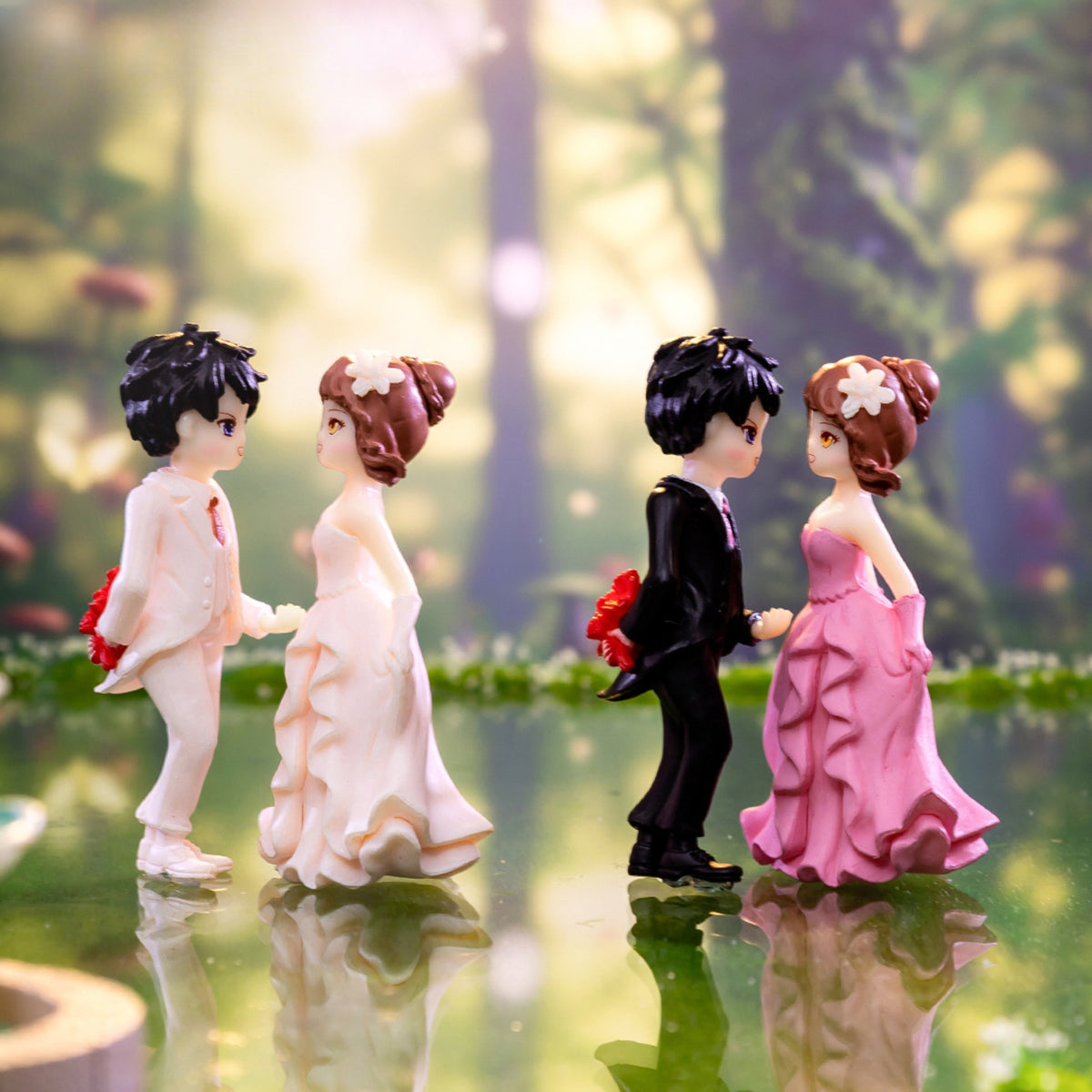 Romantic Couple Miniature (Peach & Pink)