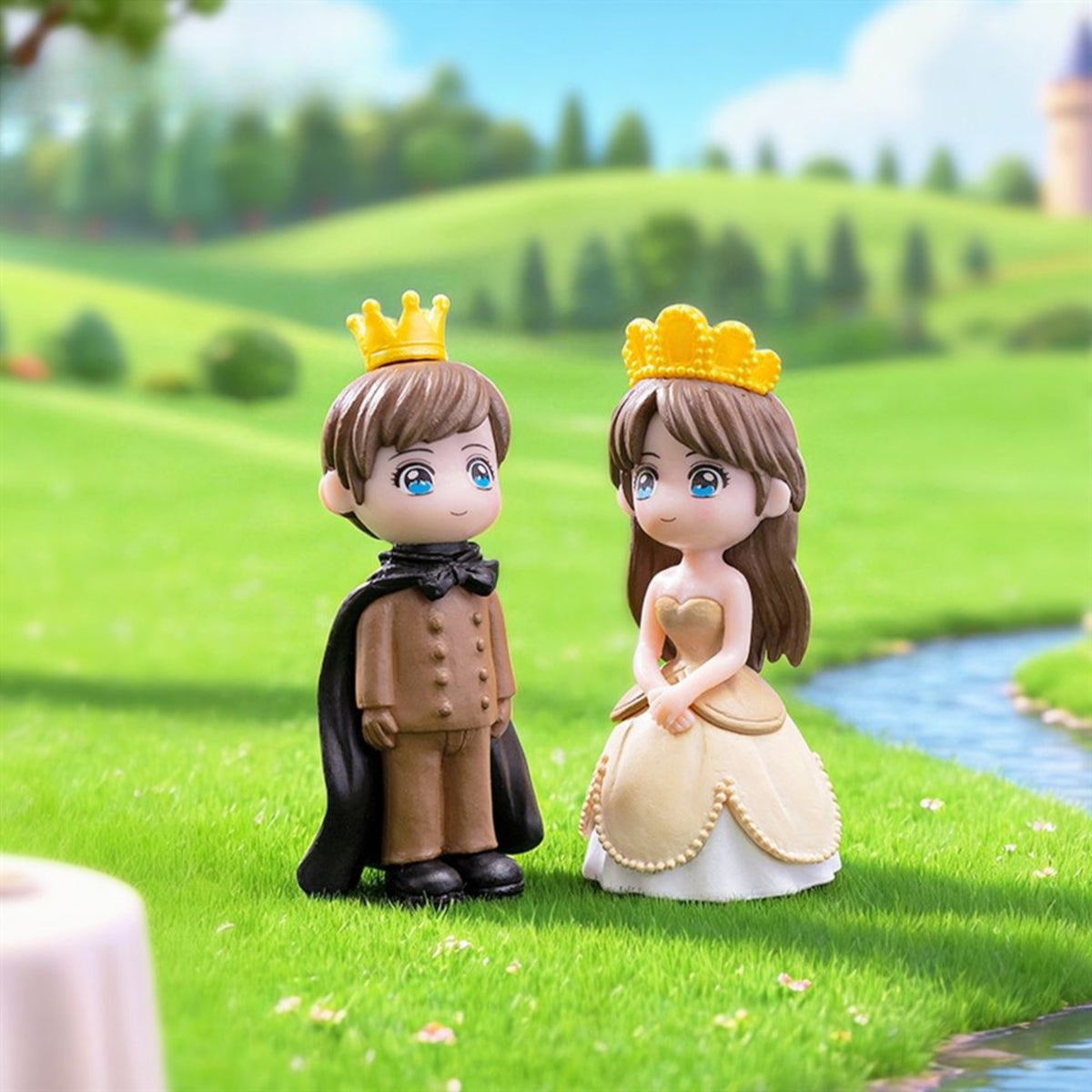 King & Queen Couple Miniature Set