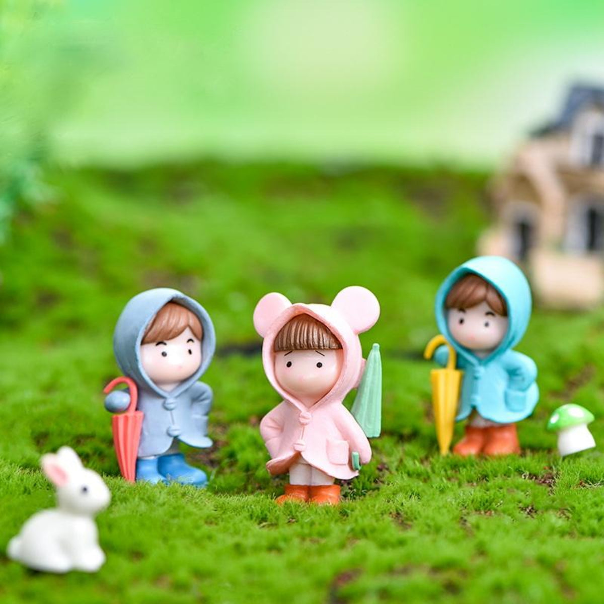 Raincoat Couple Miniature (Red & Blue)