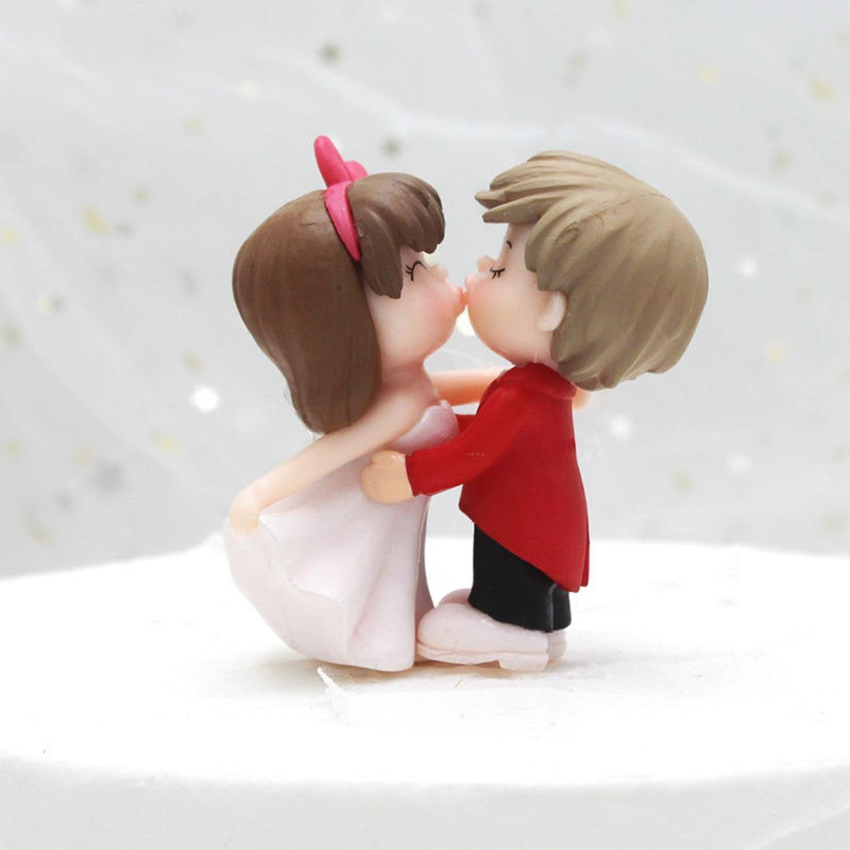 Kissing Couple Miniature - Style 2