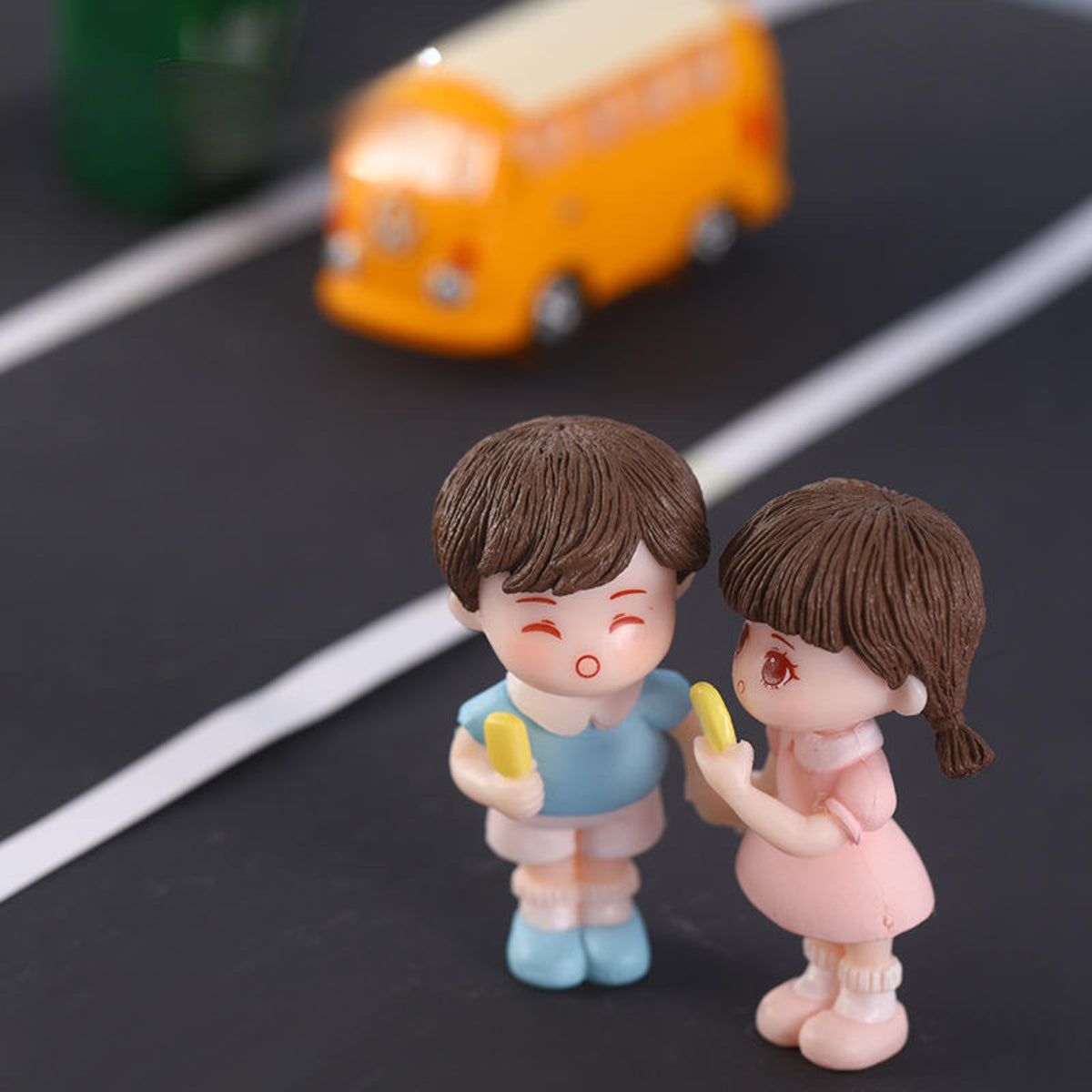 Ice Cream Kids Miniature (Sitting) & Standing