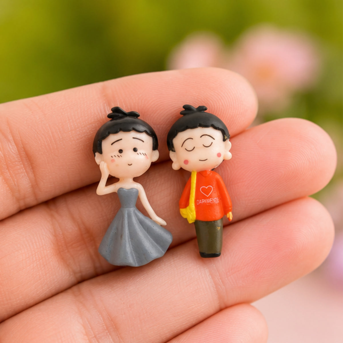 Doll Style Couple Miniature (Grey & Orange)
