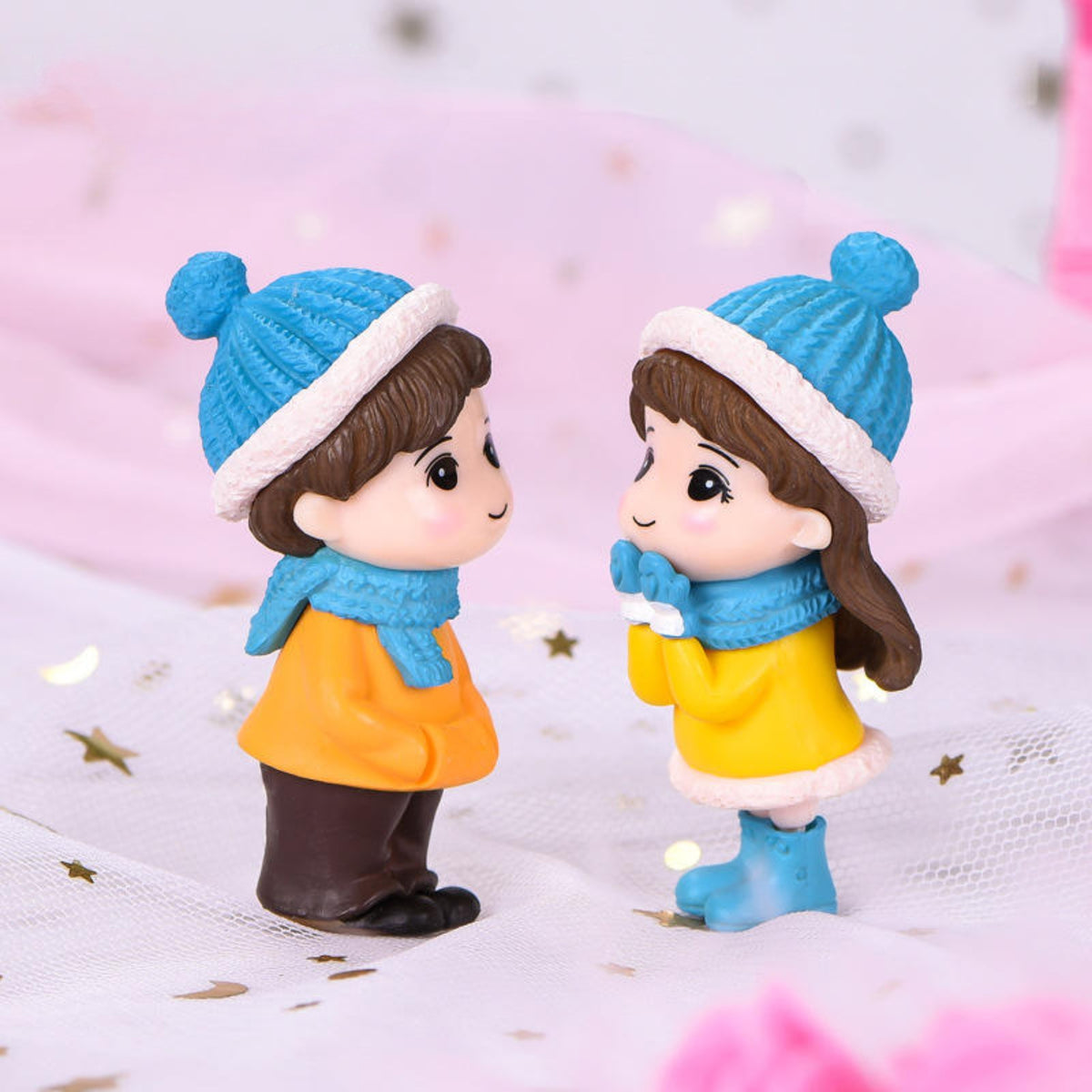 Winter Couple Miniature Figurine Set