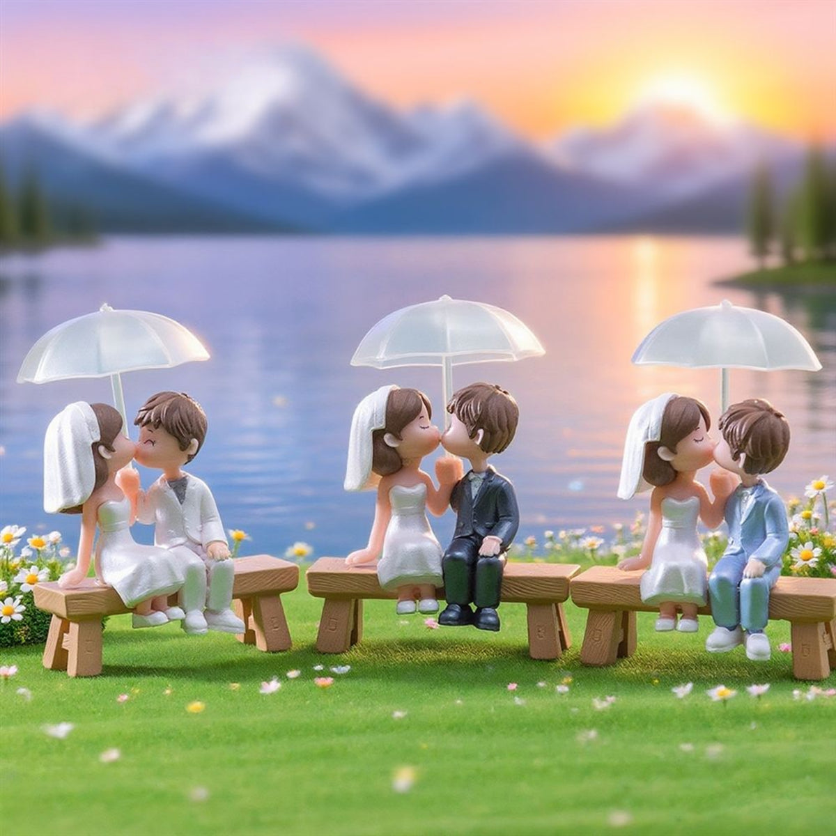 Romantic Couple Miniature Statue