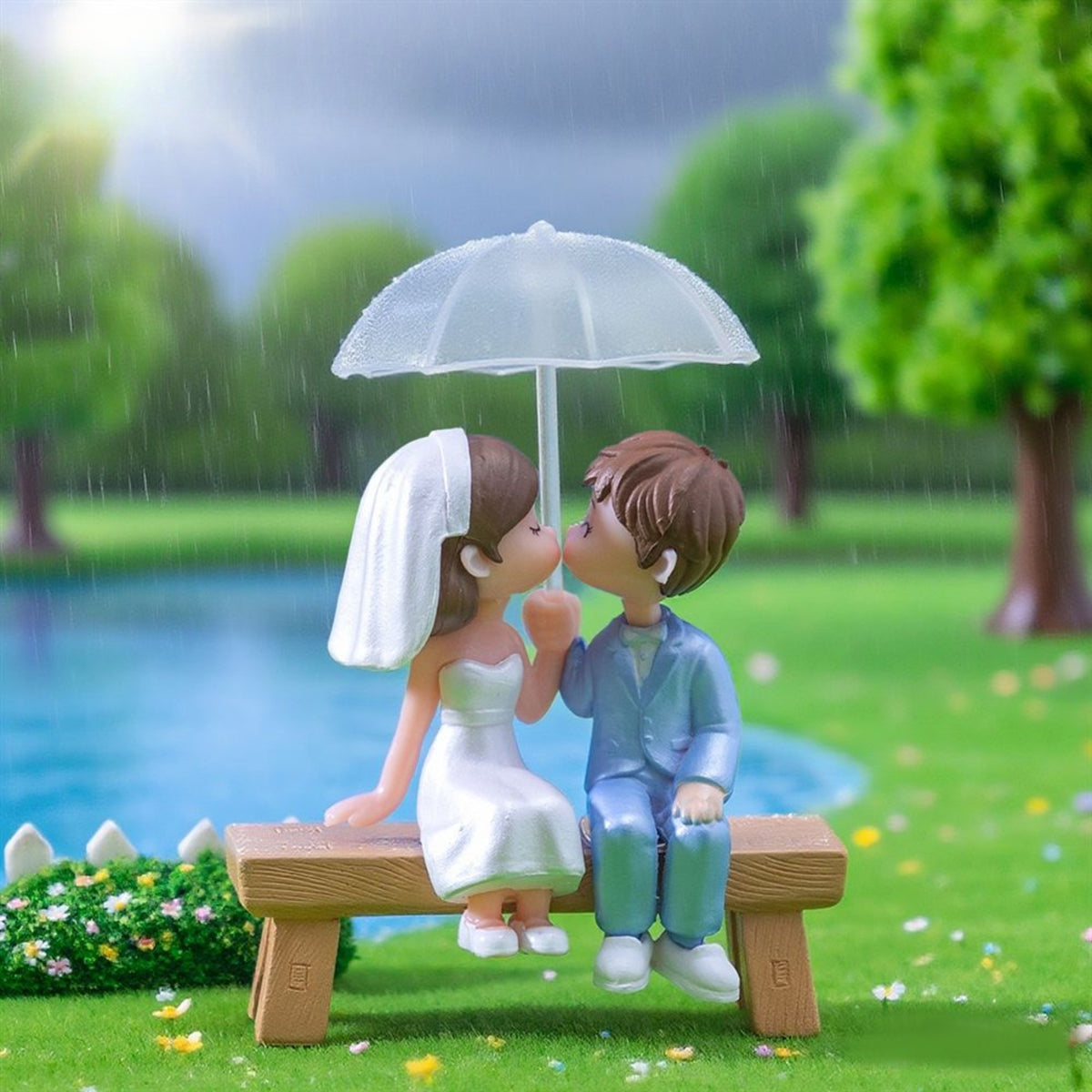 Romantic Couple Miniature Statue