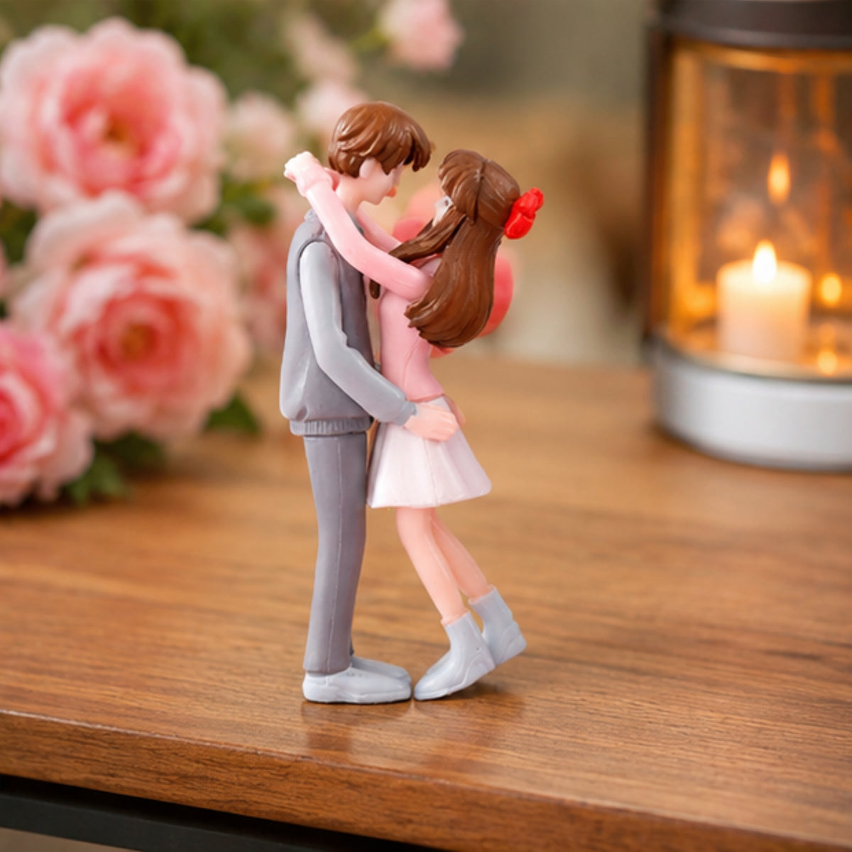 Loving Couple Miniature (Pink)