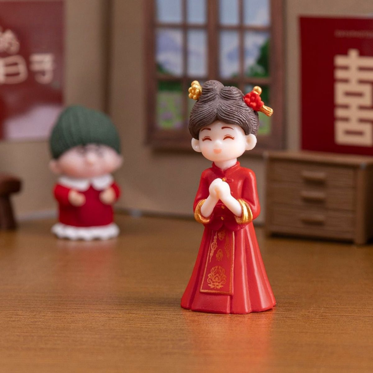 Chinese Wedding Couple Dolls