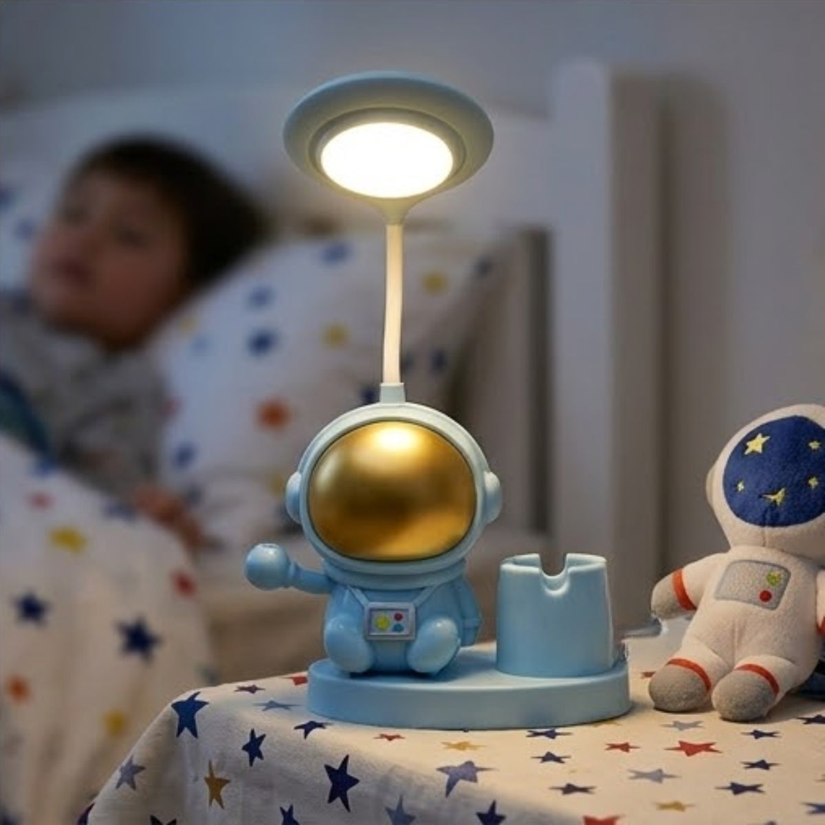 Astronaut Desk Lamp