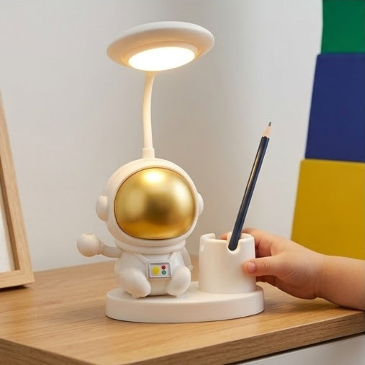 Astronaut Desk Lamp