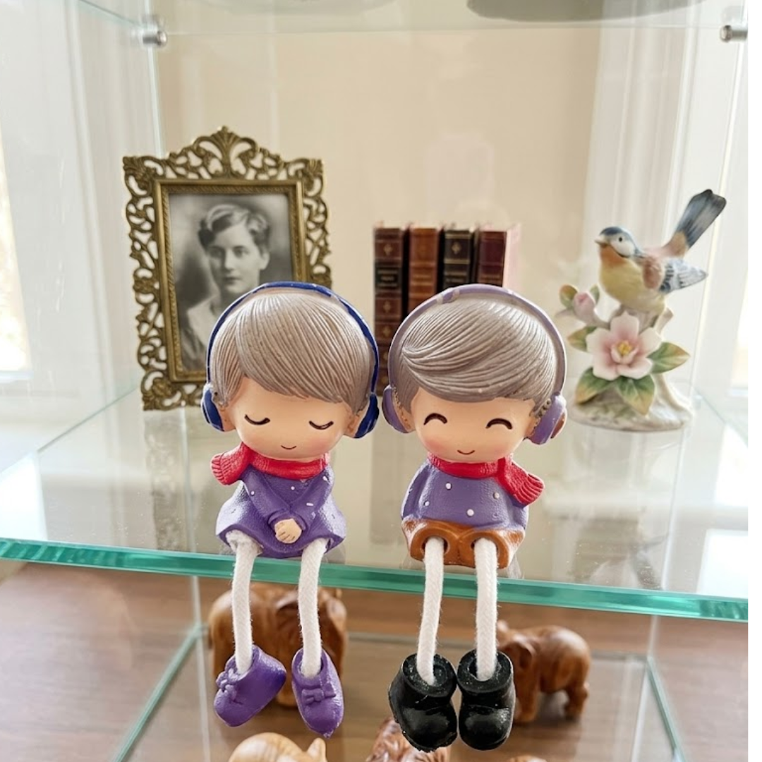 Family of 4 hanging dolls with rope legs