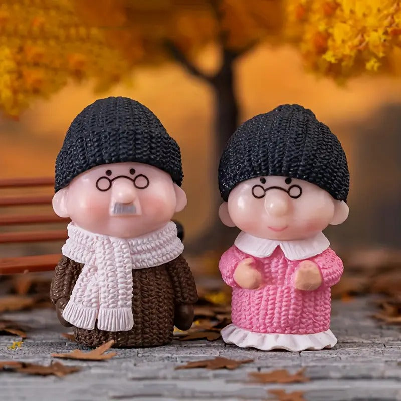 Miniature Couple Set
